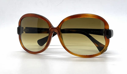 Tod's TO03 56F Translucent Tortoise / Black Butterfly Sunglasses-Brown Gradient Lenses-Unworn