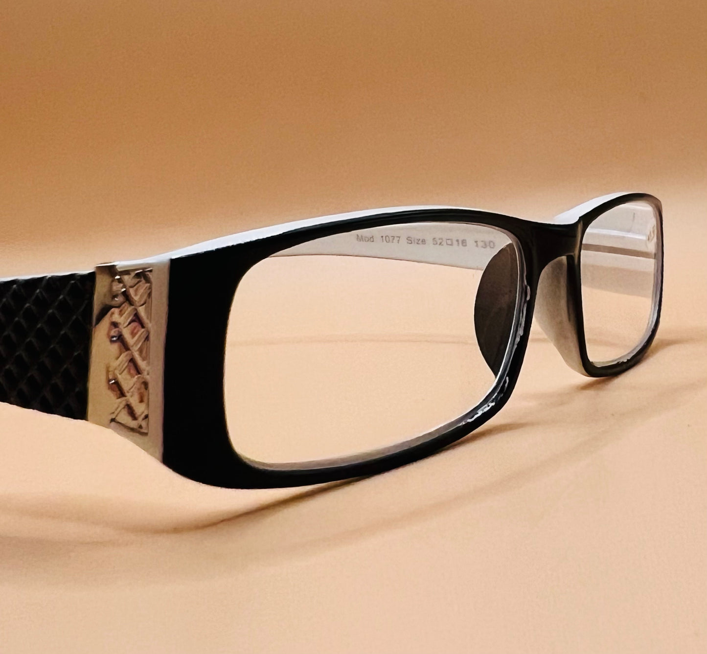 Pablo Zanetti Geometric Narrow Reading Glasses / Rectangular Frames / Spring Hinges / Silver Transition w/ Patterned Arms