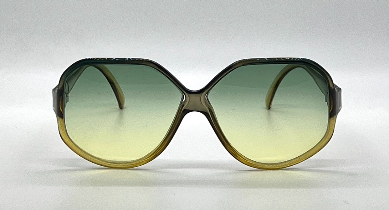 Playboy 4037-50 Vintage Sunglasses-New Green Gradient Custom Lenses-Unworn-Germany