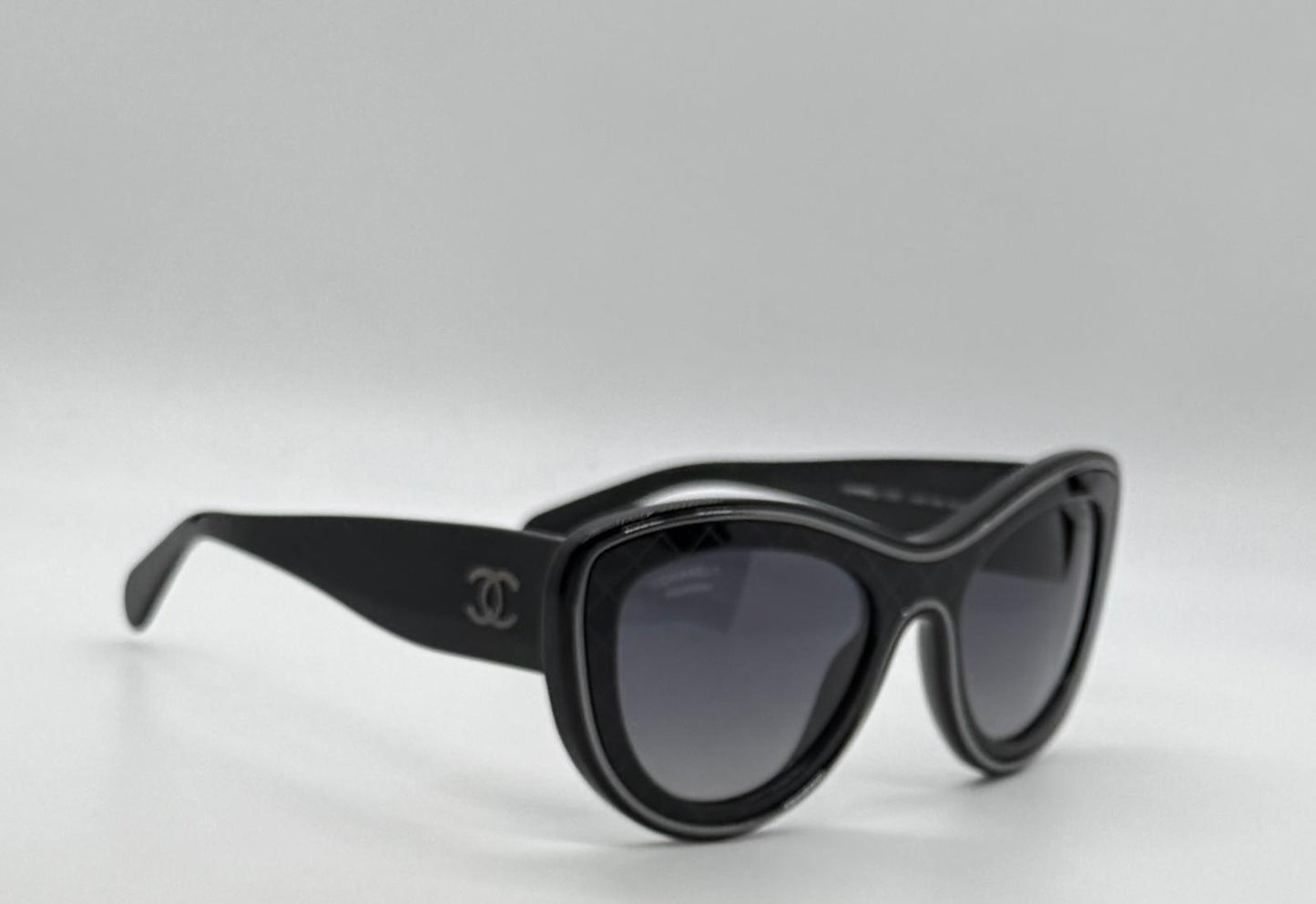Chanel 5397 Polarized Oversized Shield Sunglasses Black Unworn Italy