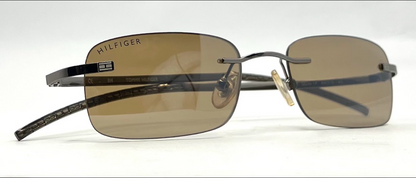TOMMY HILFIGER TH 7007 Rimless Sunglasses–GUN Frame–Solid Brown Lenses–Unworn