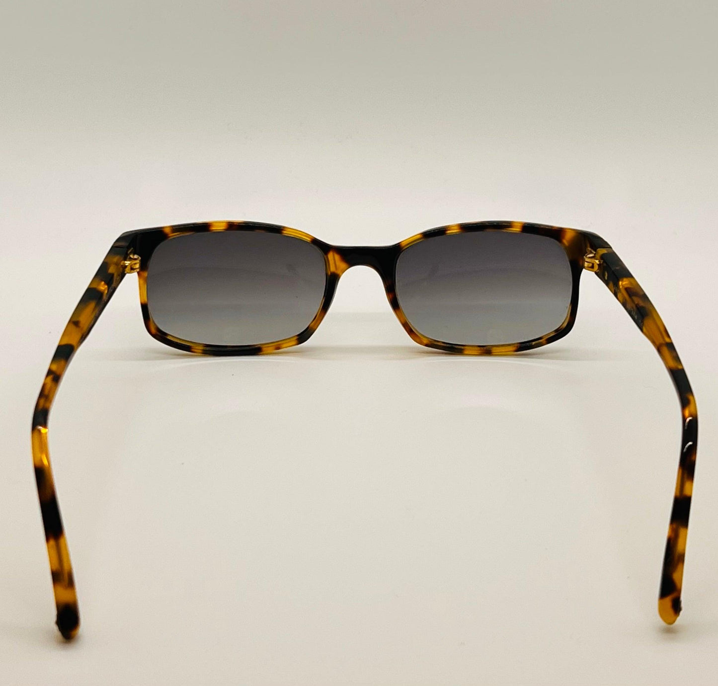 Louis Vuitton Auguste Z0124W Sunglasses - Tortoise Acetate Frame w| Grey Gradient Lenses