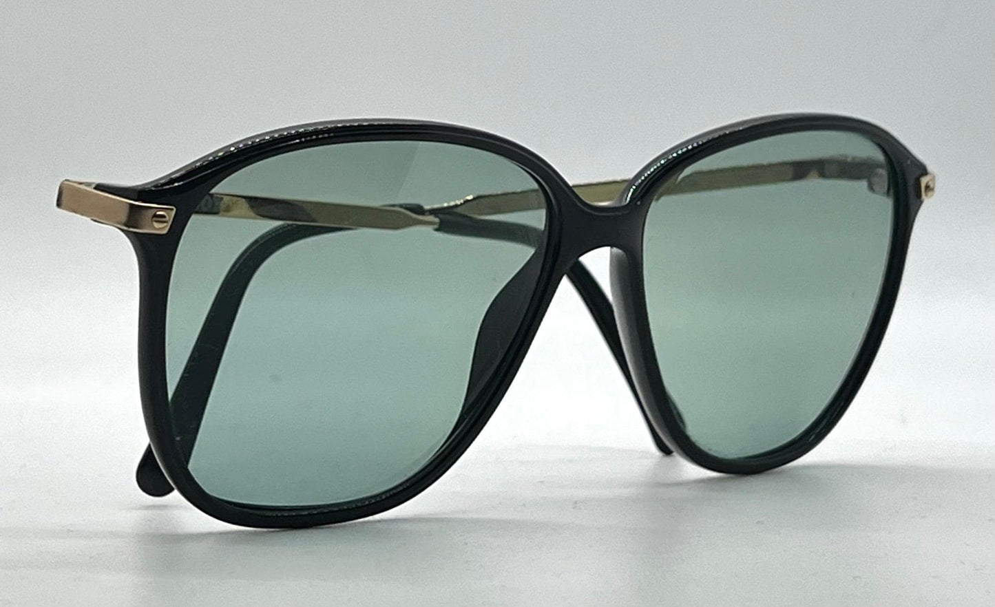 Playboy 4605 90 Vintage Sunglasses w/New Solid Aquamarine Custom Lenses