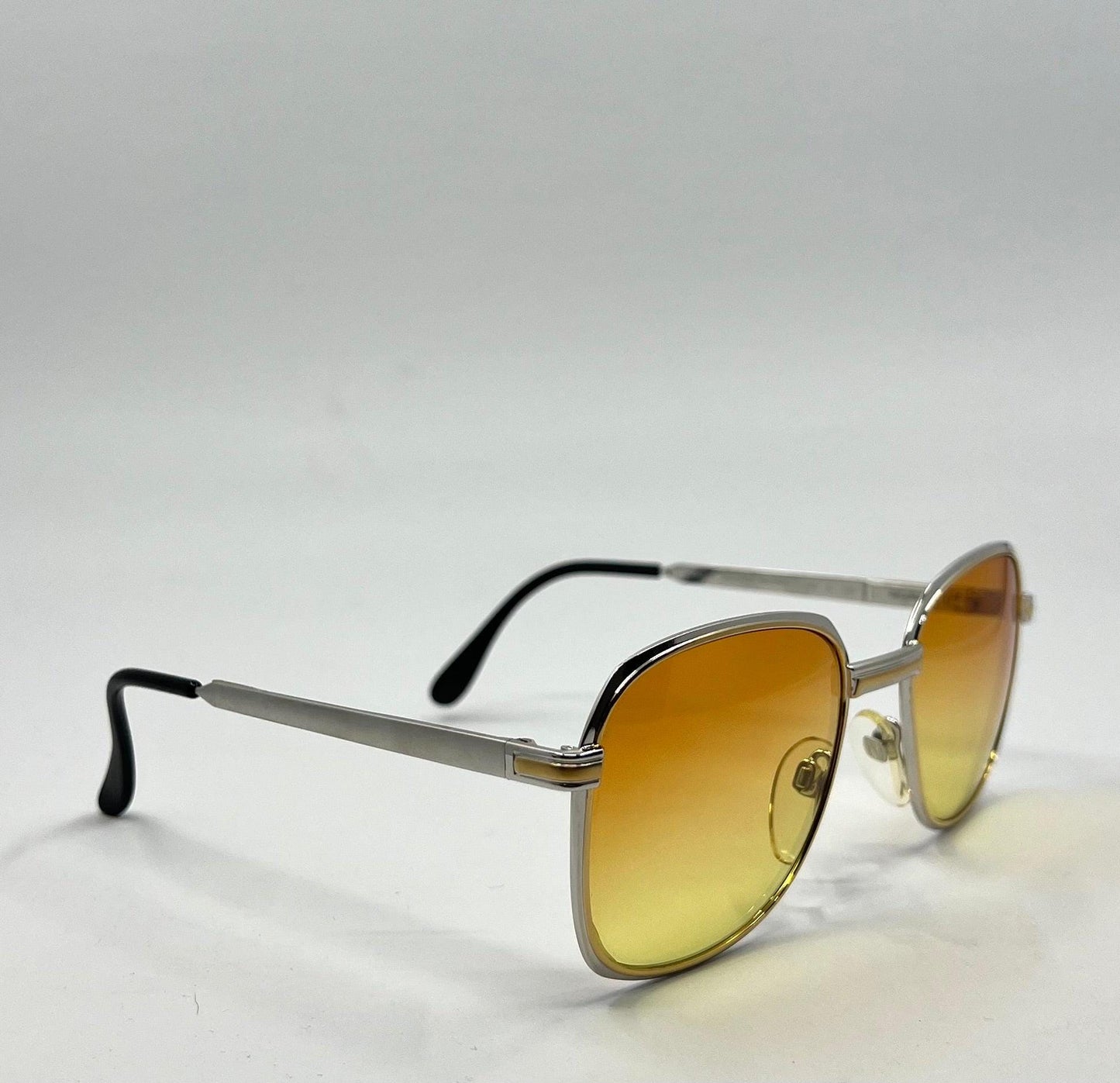 NiGuRa 586-Düsseldorf Germany NiGuRaFlex Vintage Sunglasses w|New Gradient Tinted Custom Lenses-54mm