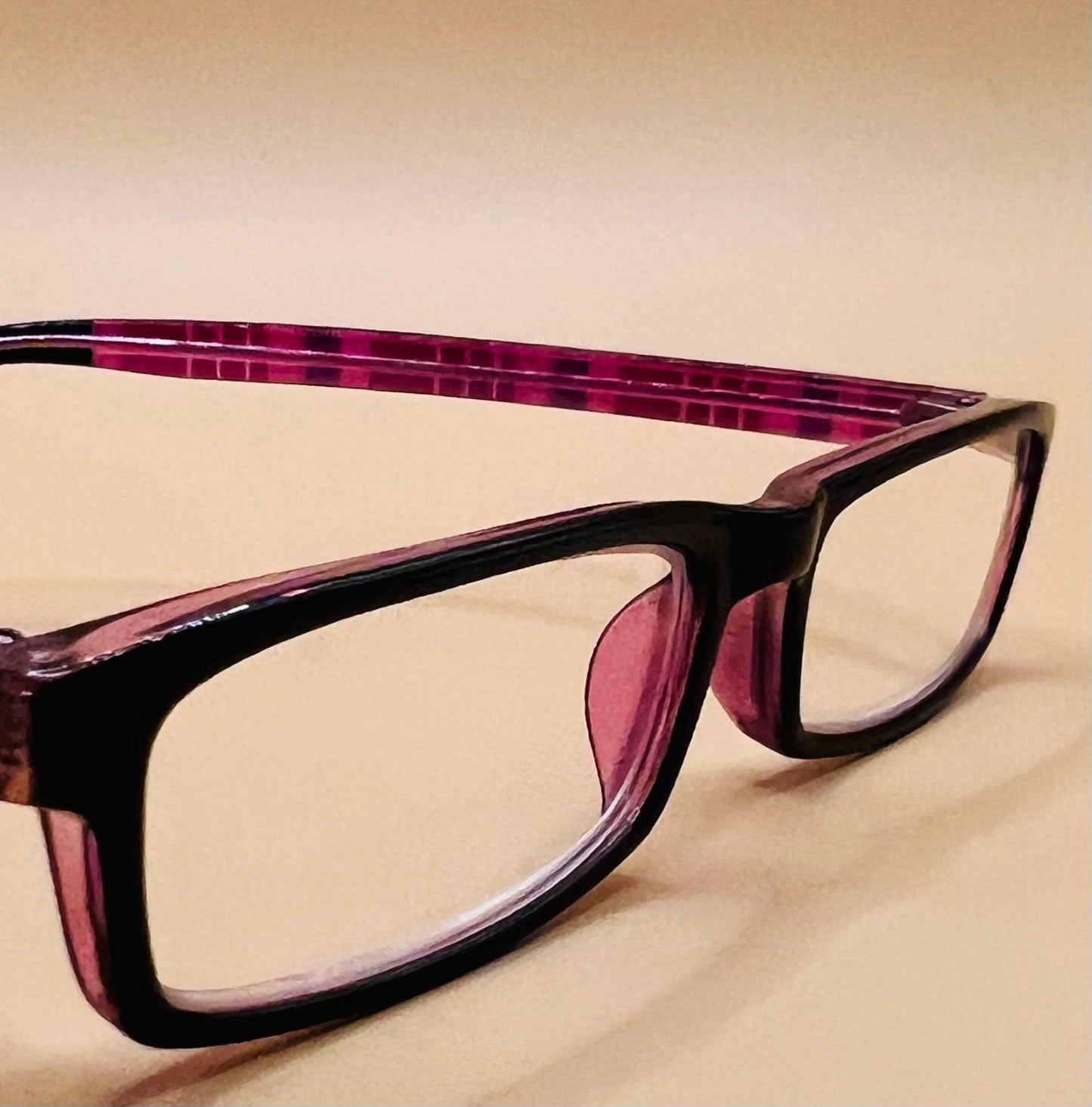Pablo Zanetti Geometric Narrow Reading Glasses | Rectangular Frames | Solid Frame Front |  Colorful Plaid Arms