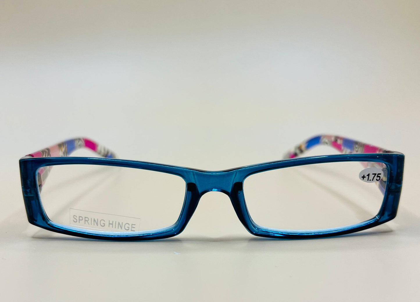 Sleek and stylish geometric narrow readers.  Featuring spring hinges in four colors with stylish arms and ultra thin Aspheric Lenses