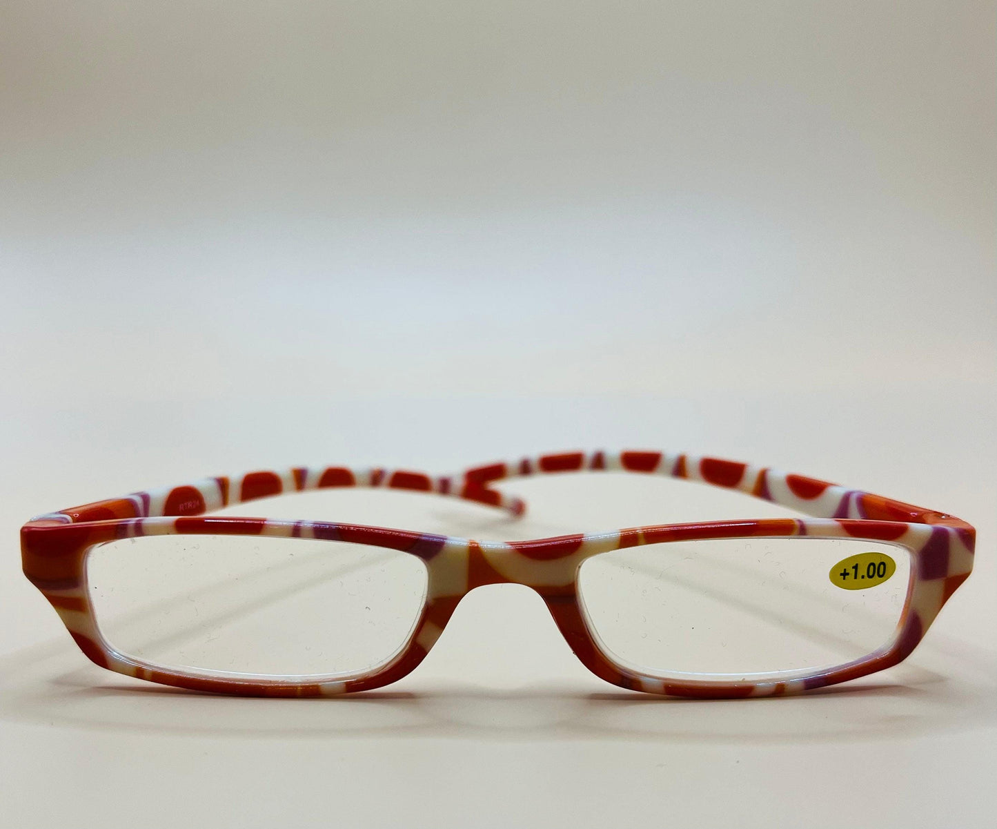 Brand New Geometric Narrow Readers. Features Multi-Color Design With Matching Case