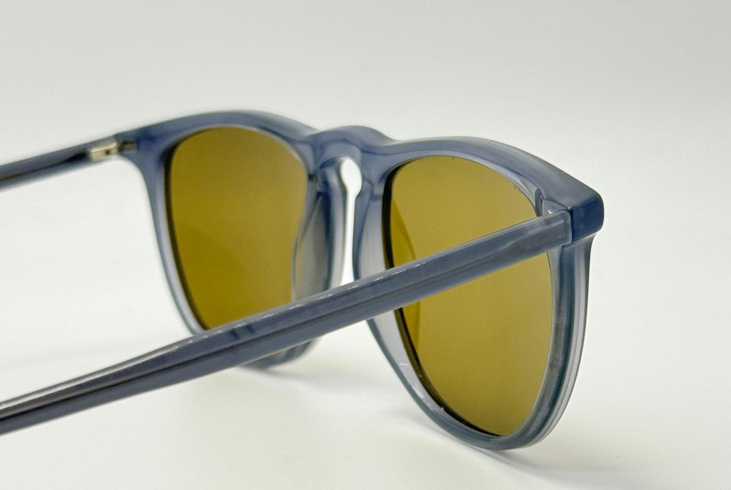 Brand New Gucci Gg0120S 005 Grey Acetate Sunglasses Bee Motif Temple-Full Kit