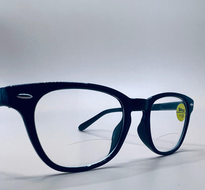 Blended Bi-Focal Reading Lens For Discreet Look
