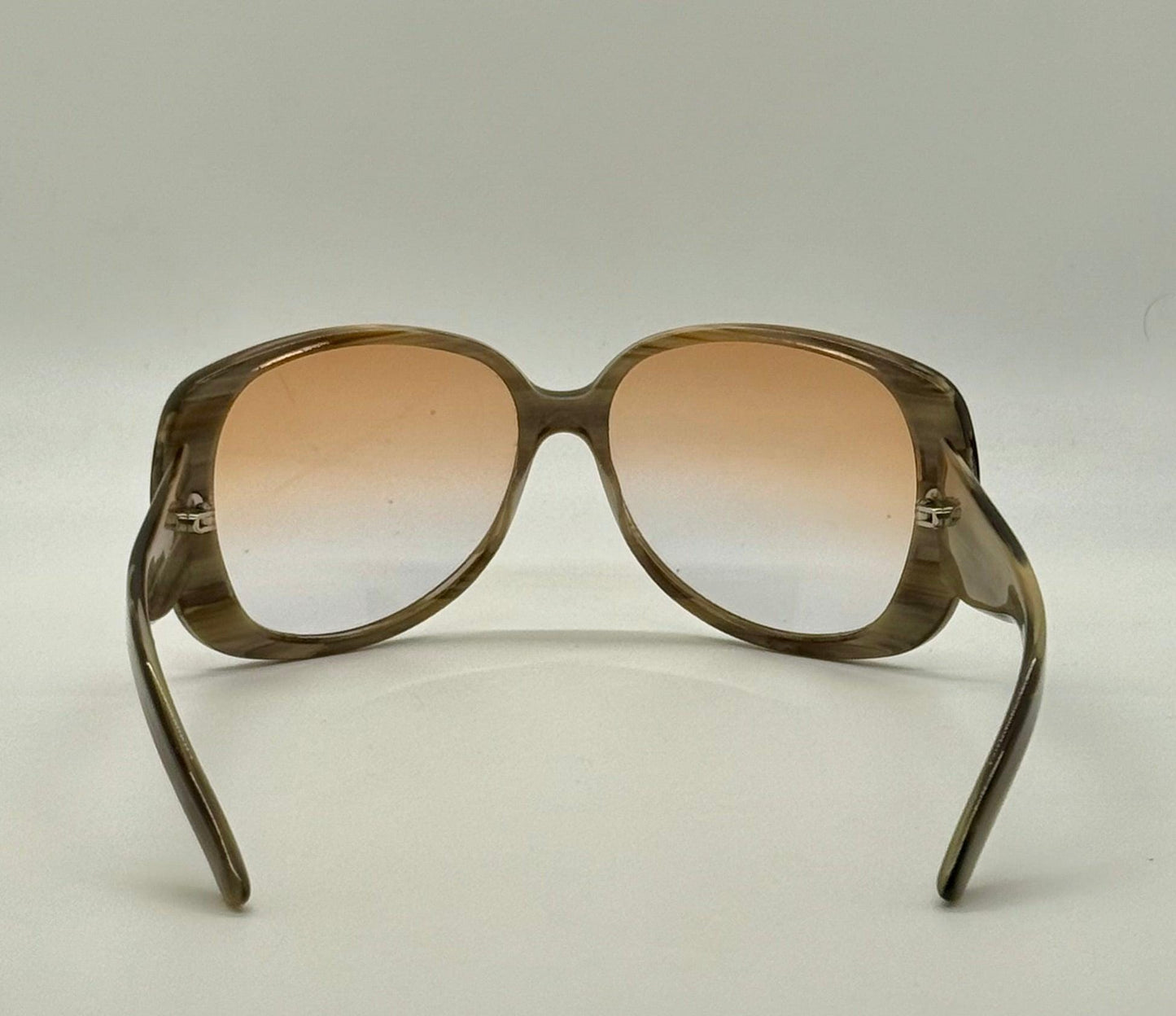 Gucci Gg 2932|S Vintage Sunglasses – Horn Effect With Gold Logo Plaque (60-15-125)