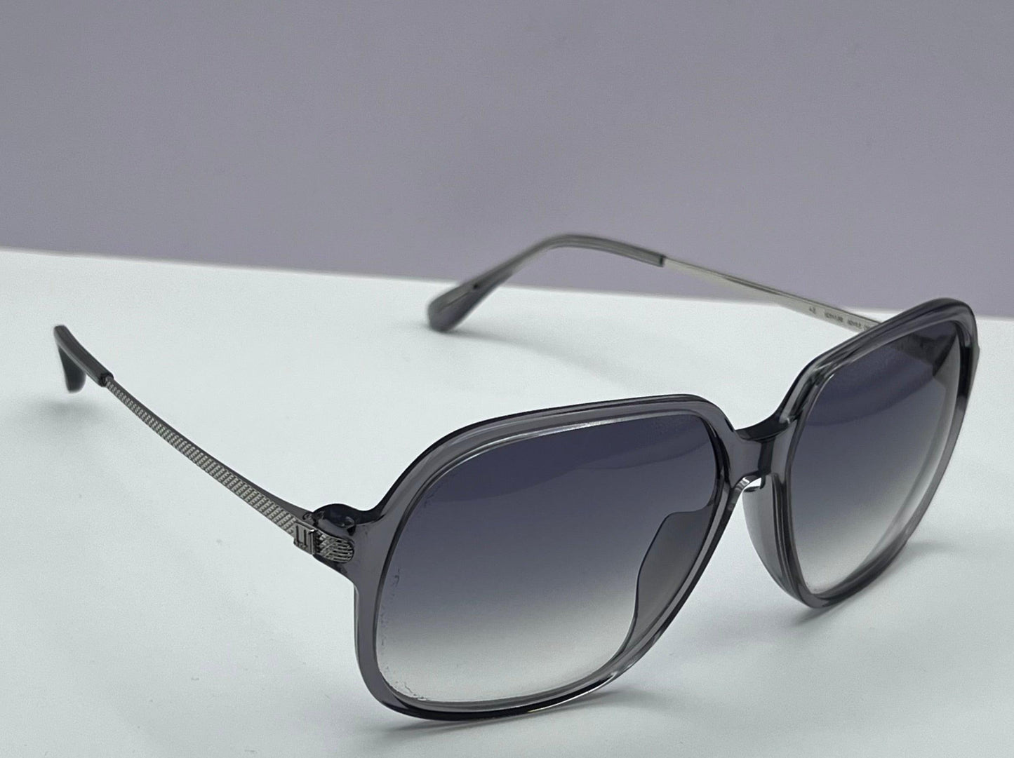 Dunhill Sdh130 09Mb-Transparent Grey Frame-Gradient Grey Lenses-100% Authentic