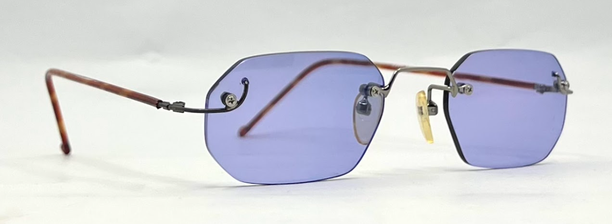 Vintage Rimless Sunglasses–Silver Frame–Solid Lavender Lenses–Made in Japan–Unworn