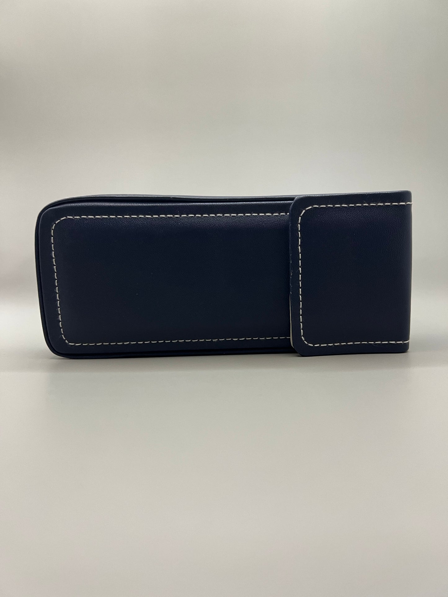 LEATHER-TONE STYLISH GLASSES CASE