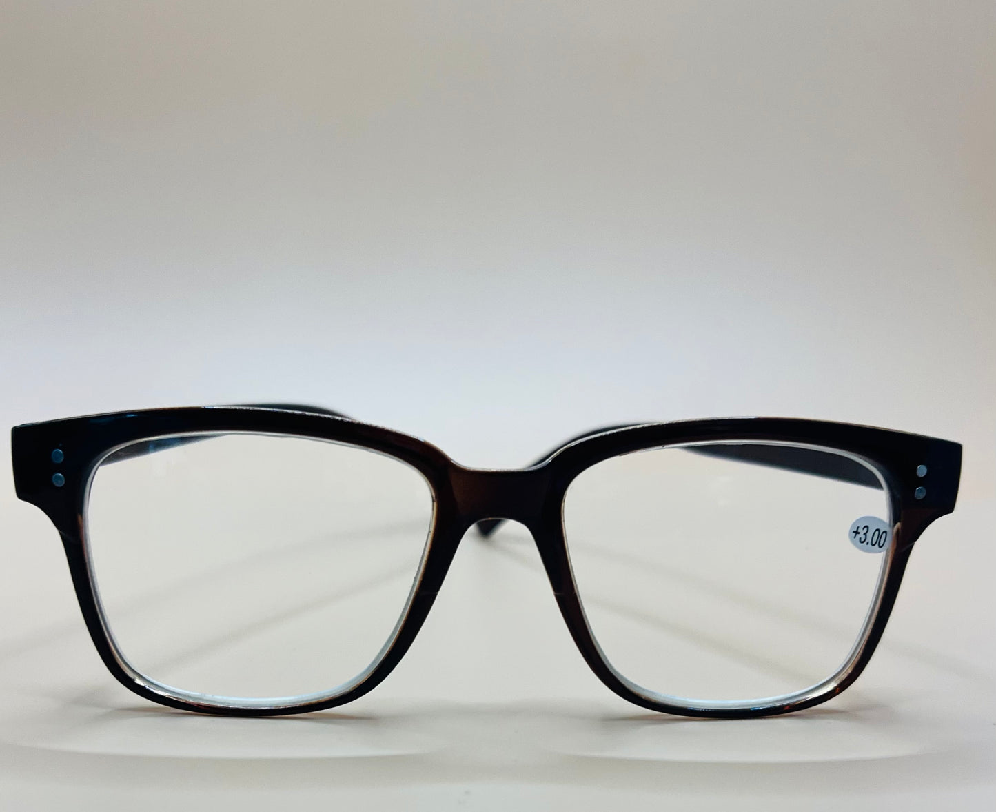 Pablo Zanetti Oversized Readers