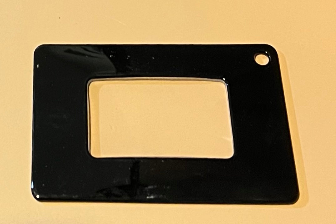 CREDIT CARD 3X MAGNIFIERS. SOLD AS 3 PACKS. FITSBIN YOUR WALLET OR ON YOUR KEY CHAIN