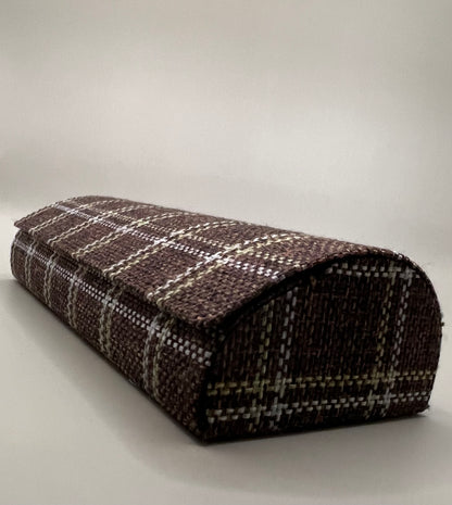 MODERN WOOL/PLAID MAGNETIC CLOSING HARD CASE