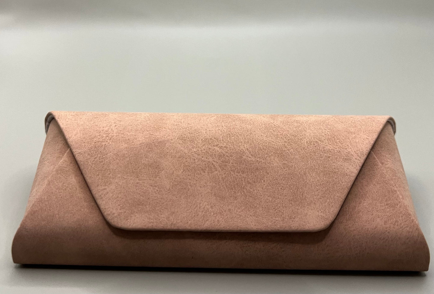 BRAND NEW ENVELOPE STYLE /  BABY PINK SUEDE EYEGLASS CASE